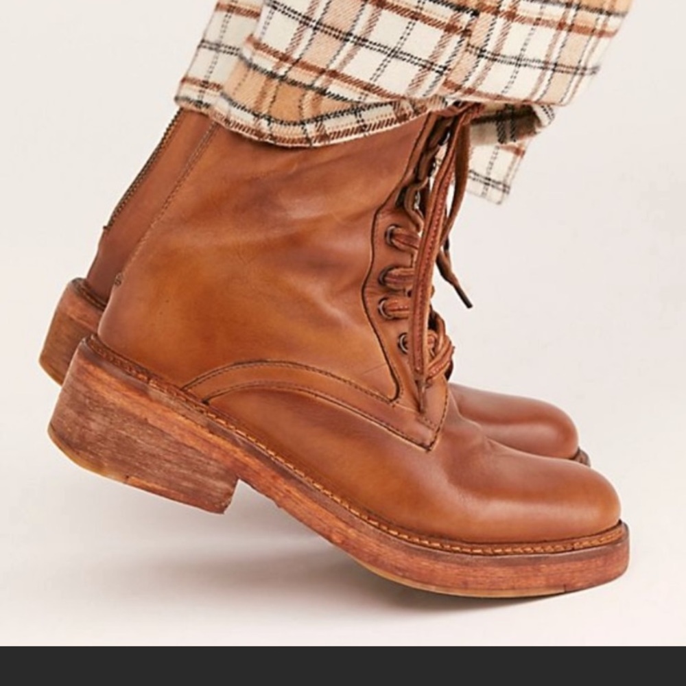 NEW FREE PEOPLE LACE-UP SANTA FE BOOTS 37